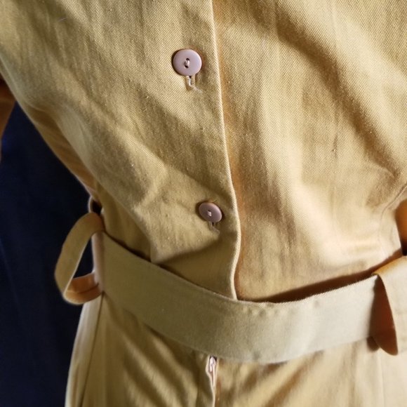 Women's dress - Picture 4 of 4